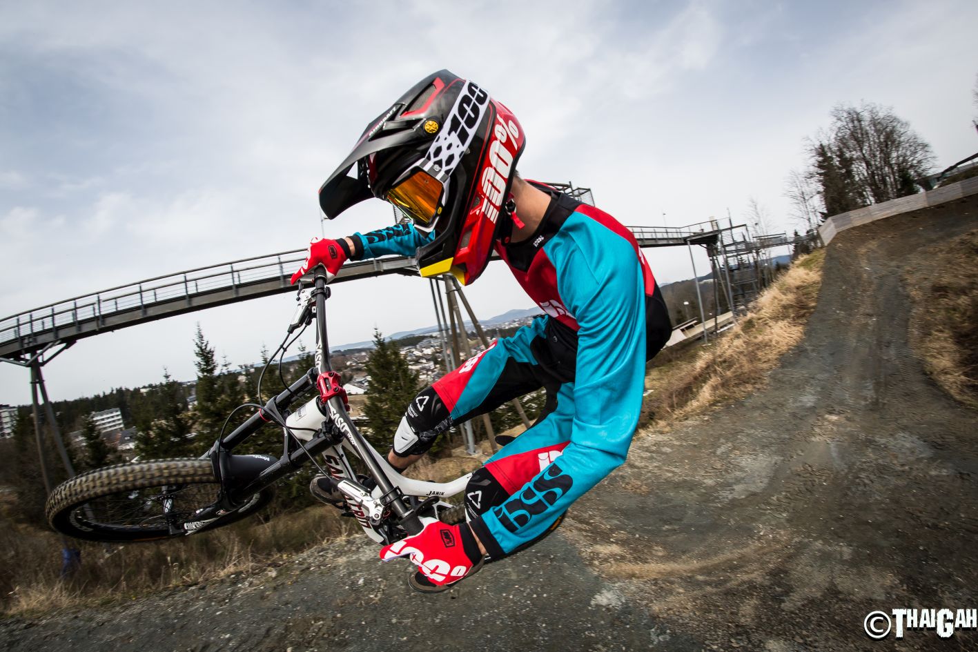 bikepark-winterberg_4x-line_by-thaigah