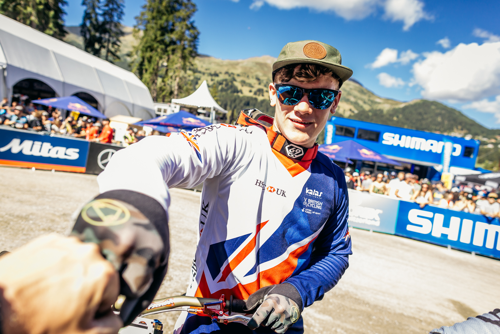 edwards-kade_downhill_junior_men_wm_by_piotr_staron-3i0a6639