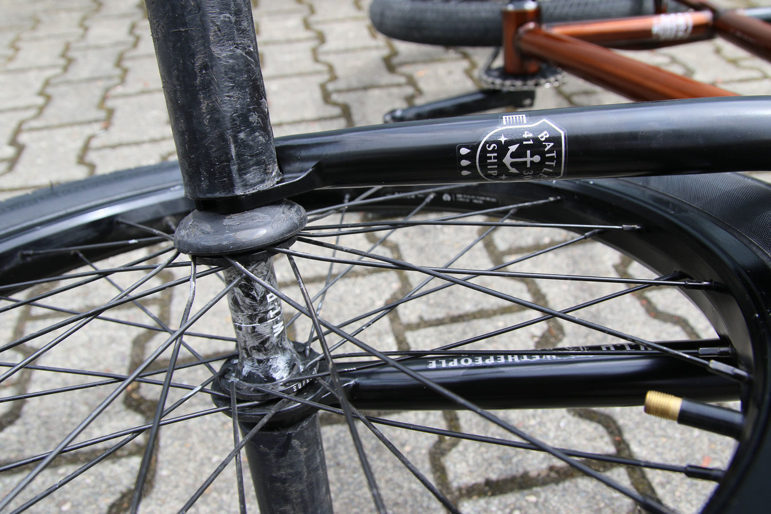 Die Battleship-Gabel von wethepeople ist super für Nozzas, denn sie verfügt mit 24 mm über einen sehr kurzen Vorlauf