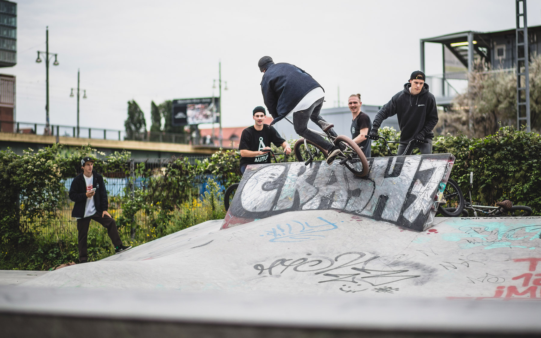 Markus Lange, Dog Shit Plaza