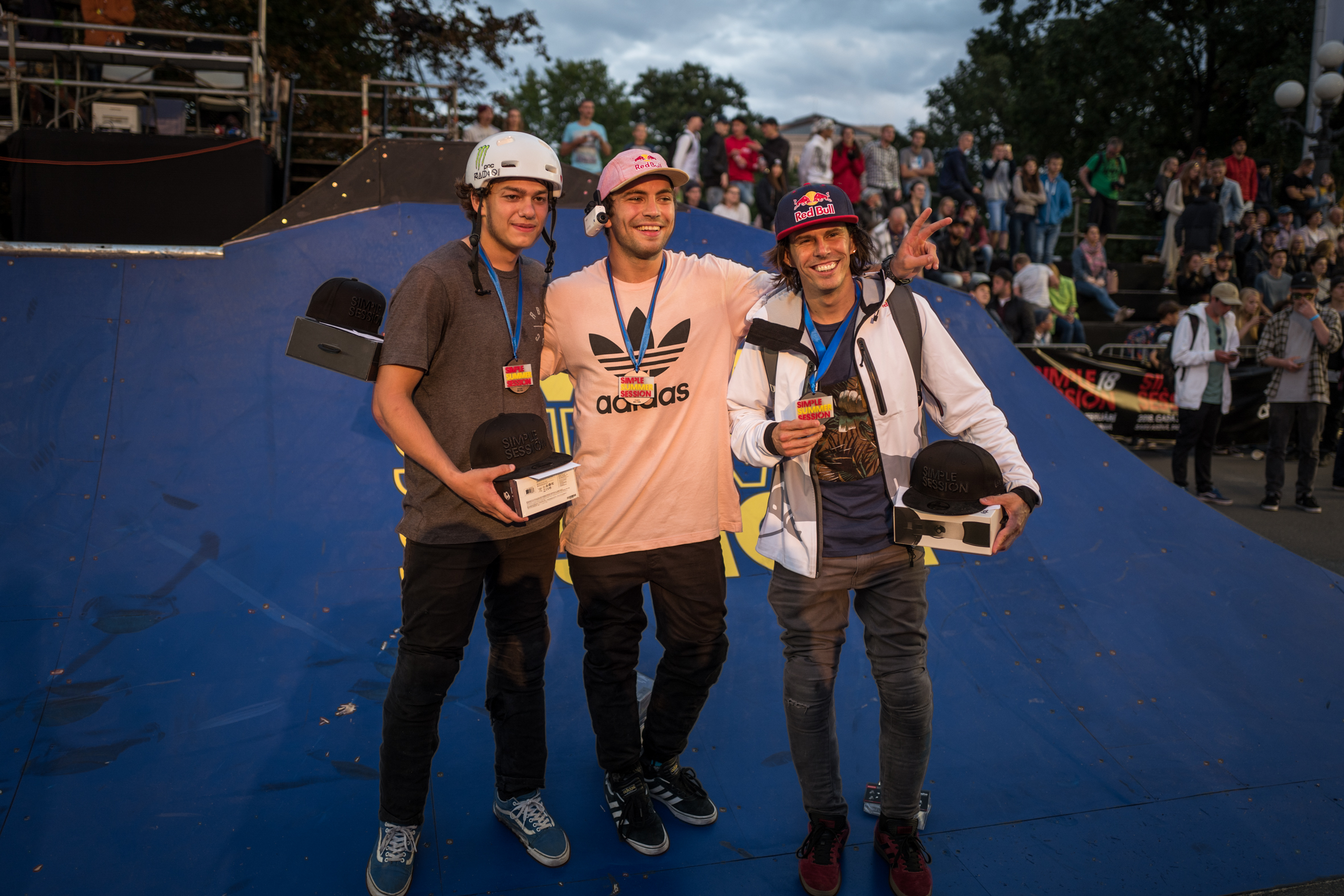 Die Gewinner des Streetcontests auf der Simple Summer Session 2017 in Riga (v.l.n.r.):