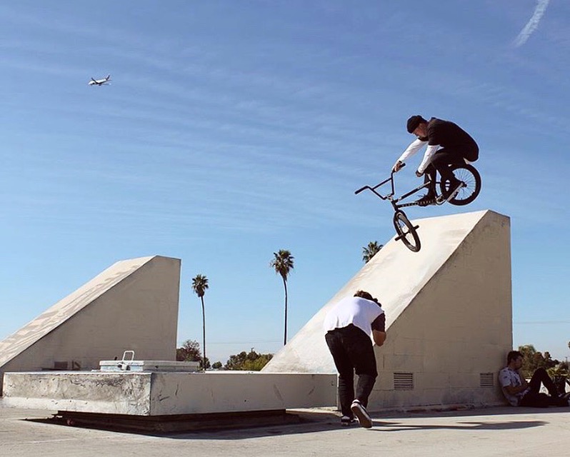 T-Bog von Felix Prangenberg an einem der vielen berühmten Cali-Spot