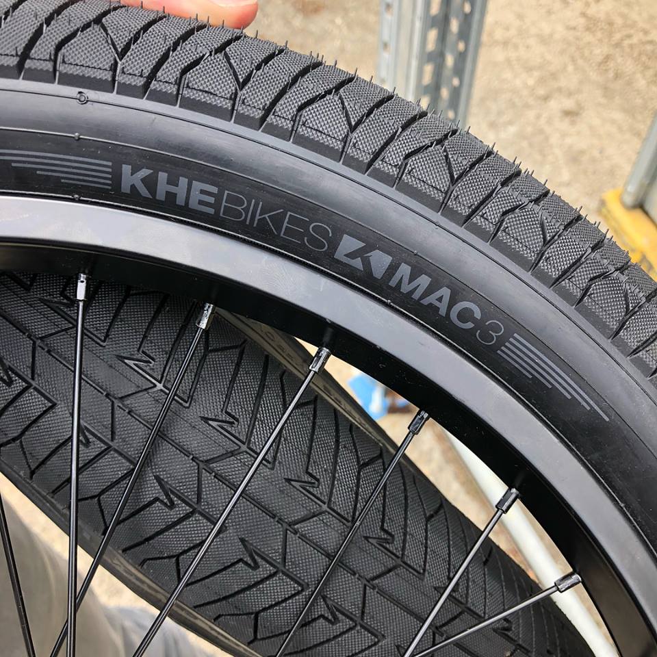 Wie seine beliebten Vorgänger wird auch der MAC3 von KHEbikes als Falt- und Stahlbandversion erhältlich sein