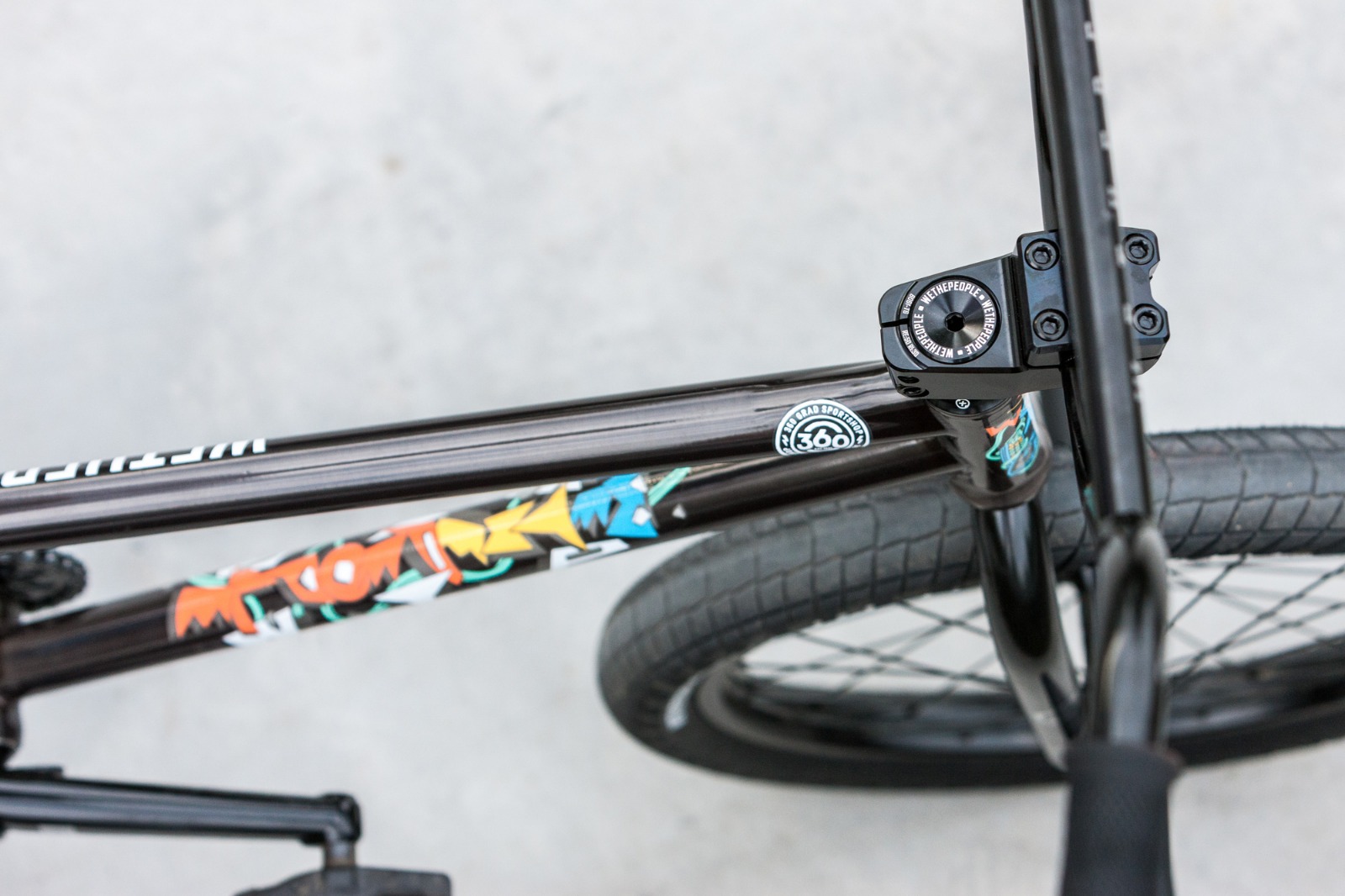 Neben wethepeople ist Tom auch weiterhin für den 360 Grad Sportshop unterwegs