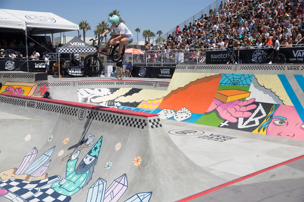 Toboggan über die Spine von der Spanierin Teresa Azcoaga