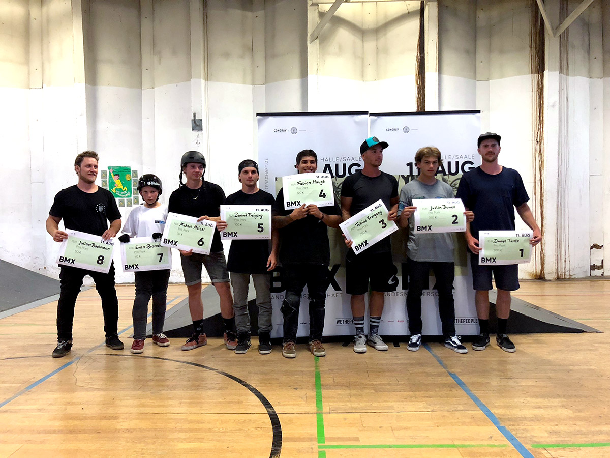Die Gewinner der Proklasse bei der 1. offenen BMX-Landesmeisterschaft von Sachsen-Anhalt