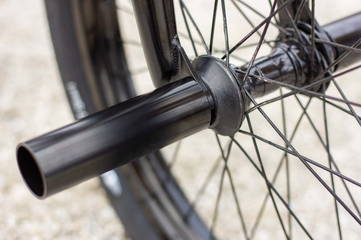 BMX Vorderrad und Pegs The Shadow Conspiracy