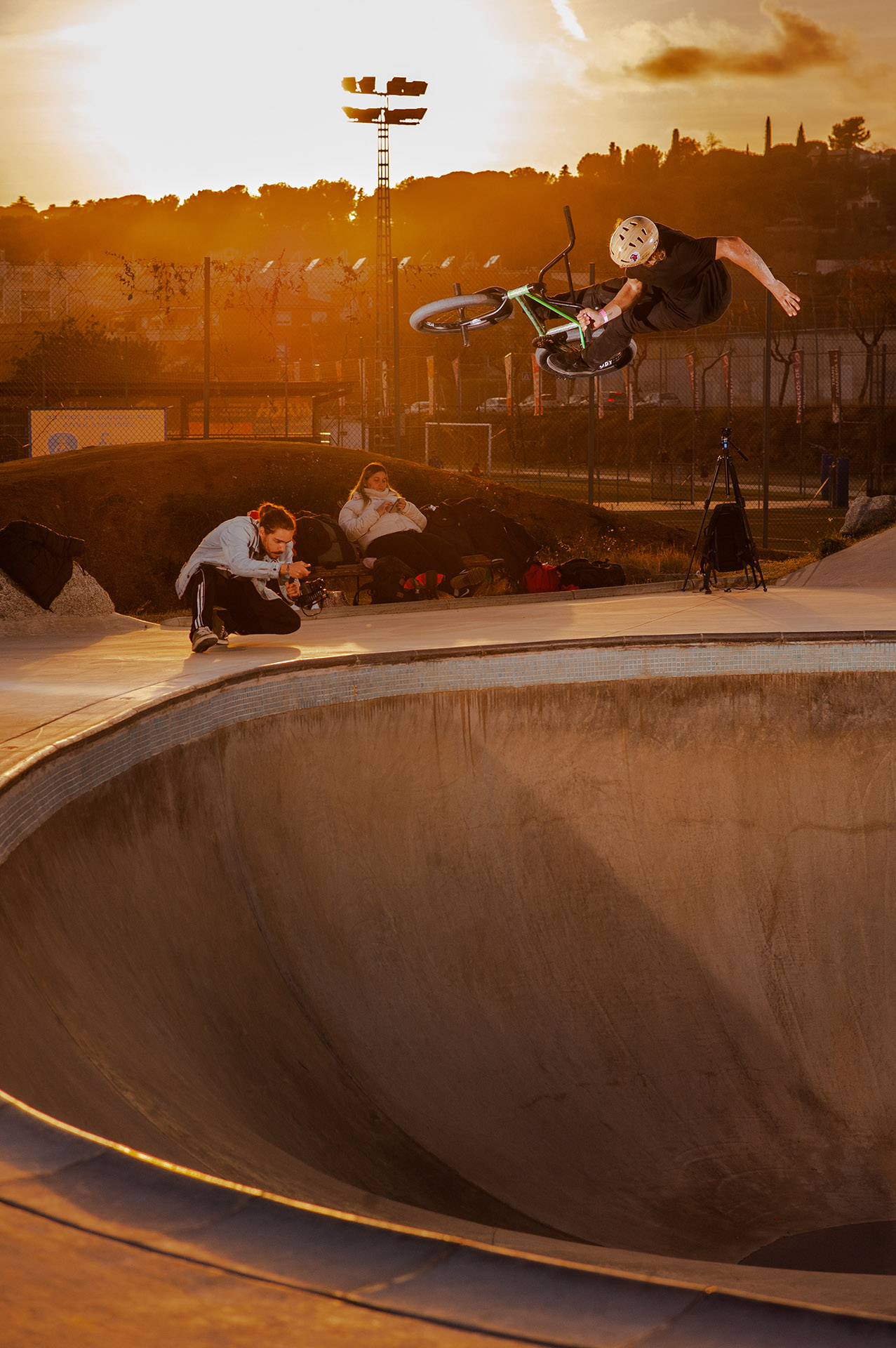 Ezequiel Helmreich Martinez, One Handed X-Up während der Golden Hour