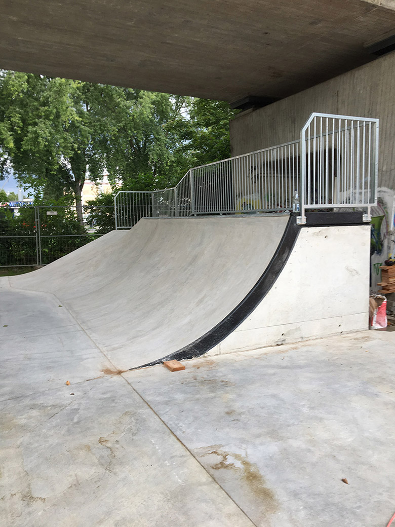 Quarterpipe im Skatepark Friedrichshafen