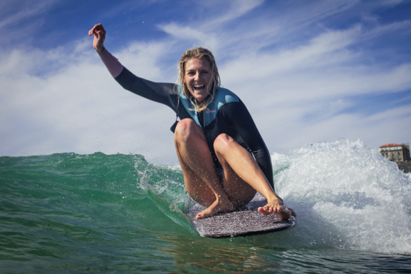 Stephanie Gilmore, Biarritz. Foto: Poullenot