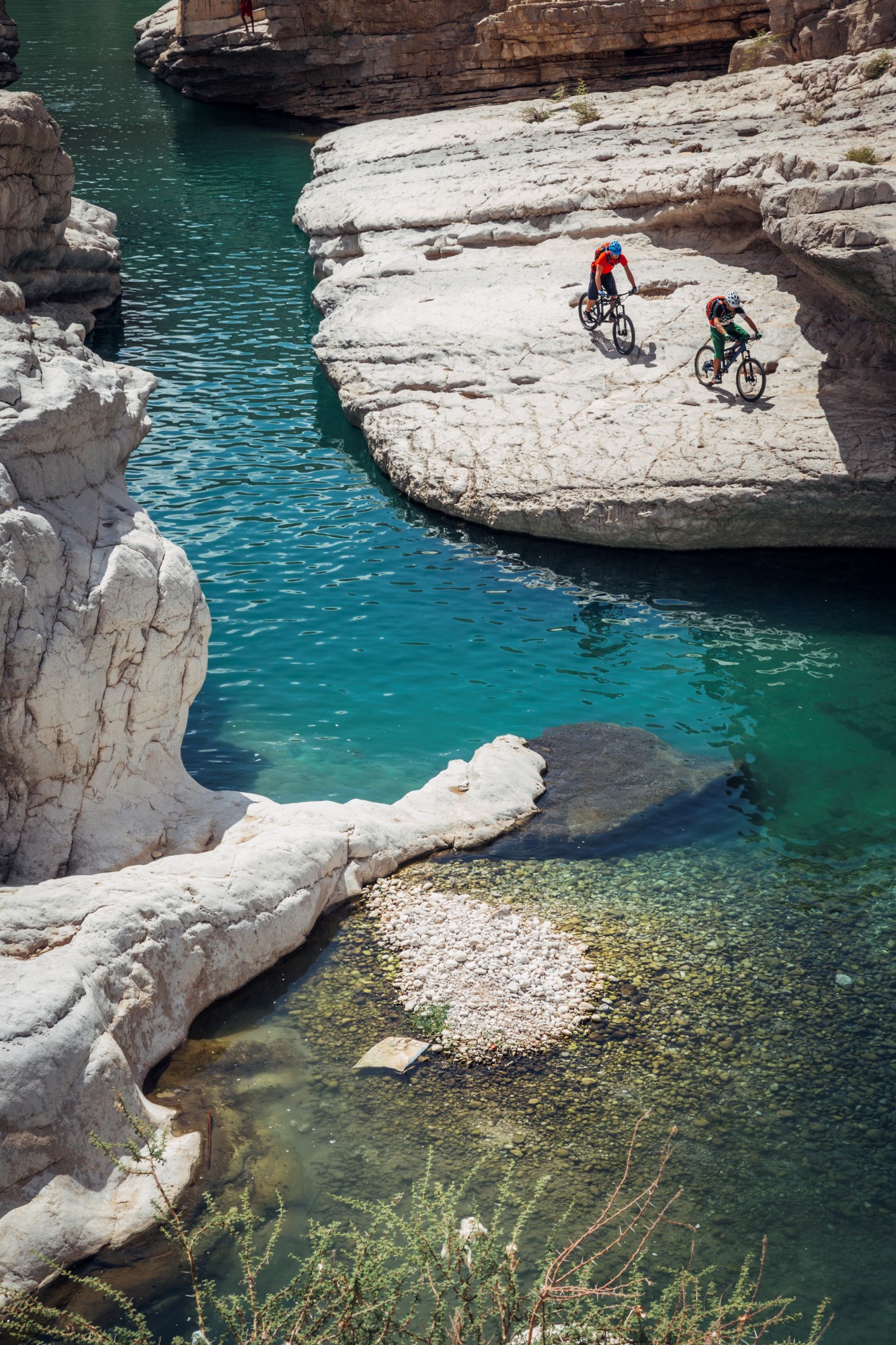 Deuter_Czerner_Attack_Oman_MTB14