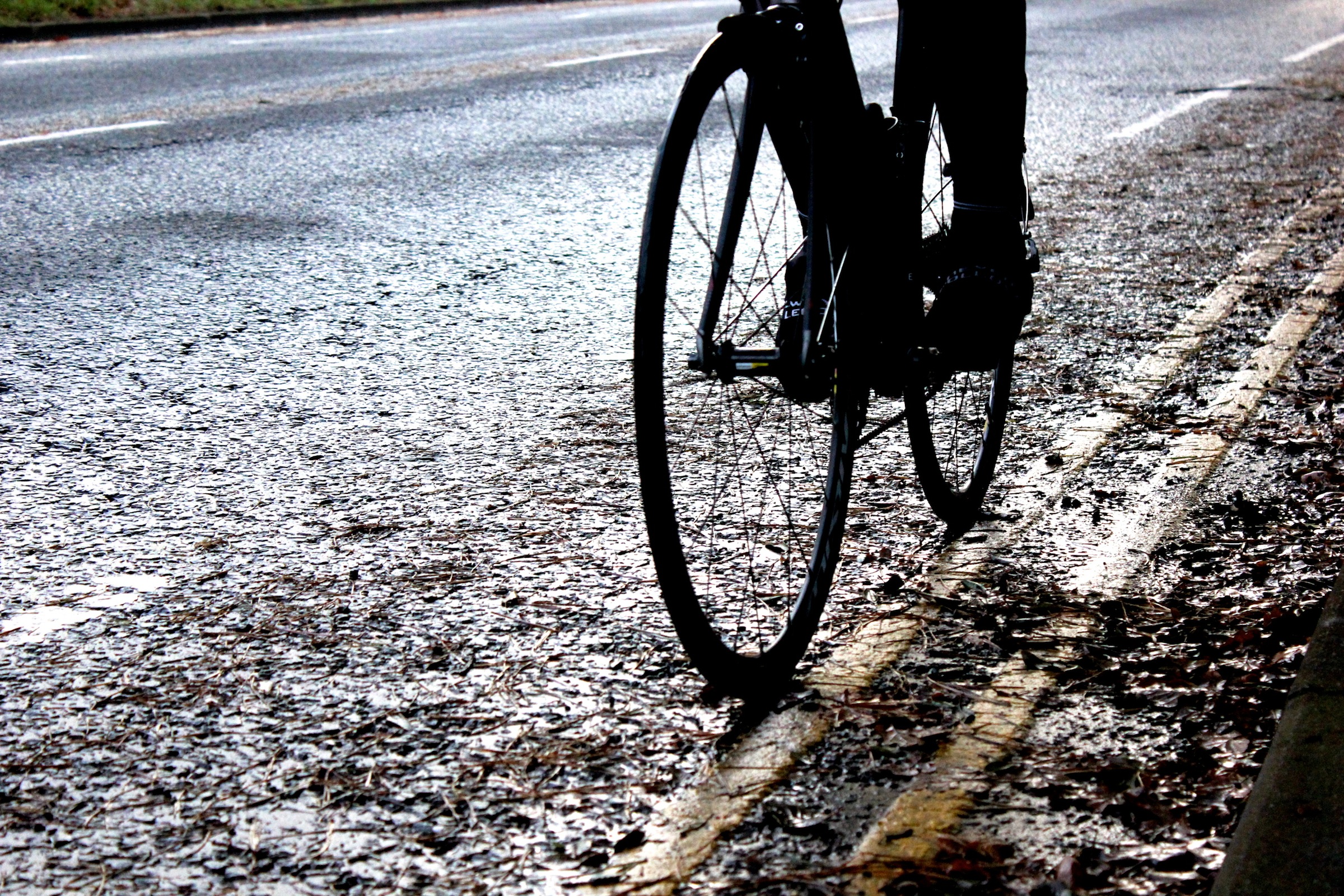 Radfahren im Regen Radfahren bei schlechtem Wetter...
