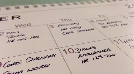 Hast du dir erst einen vernünftigen Trainingsplan zurechtgelegt und ihn niedergeschrieben, wird es leichter, diesen auch in die Tat umzusetzen. (Foto: Media24)