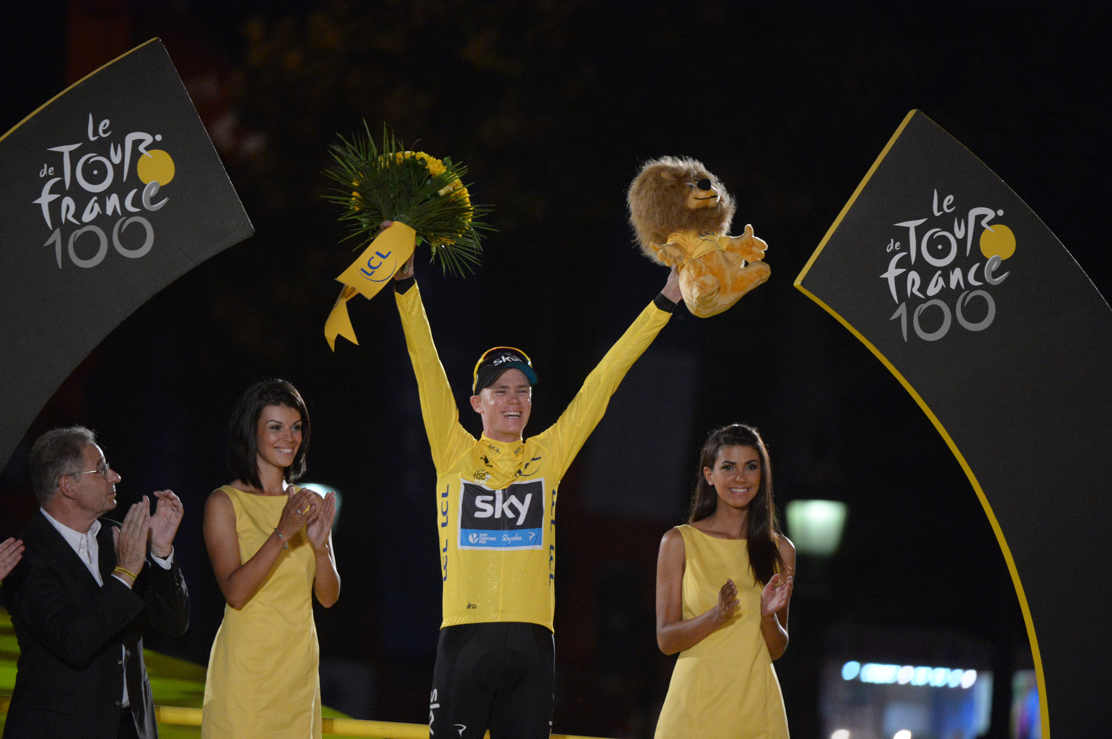 Ein paar Jahre spater und der gleiche Fahrer steht ganz oben auf dem Podium. (Bild: Sirotti)