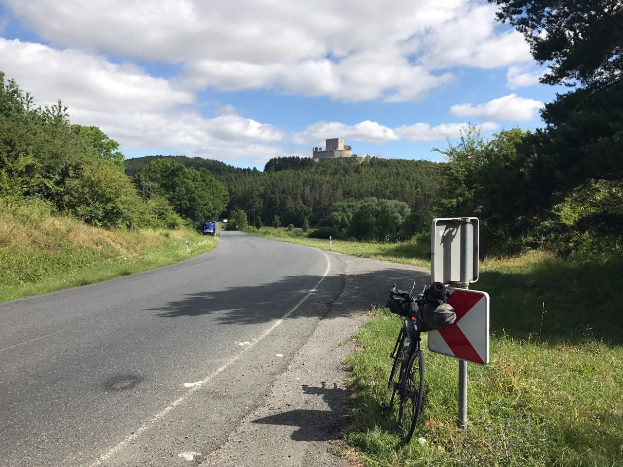 Tschechien bietet malerische Landschaften ...