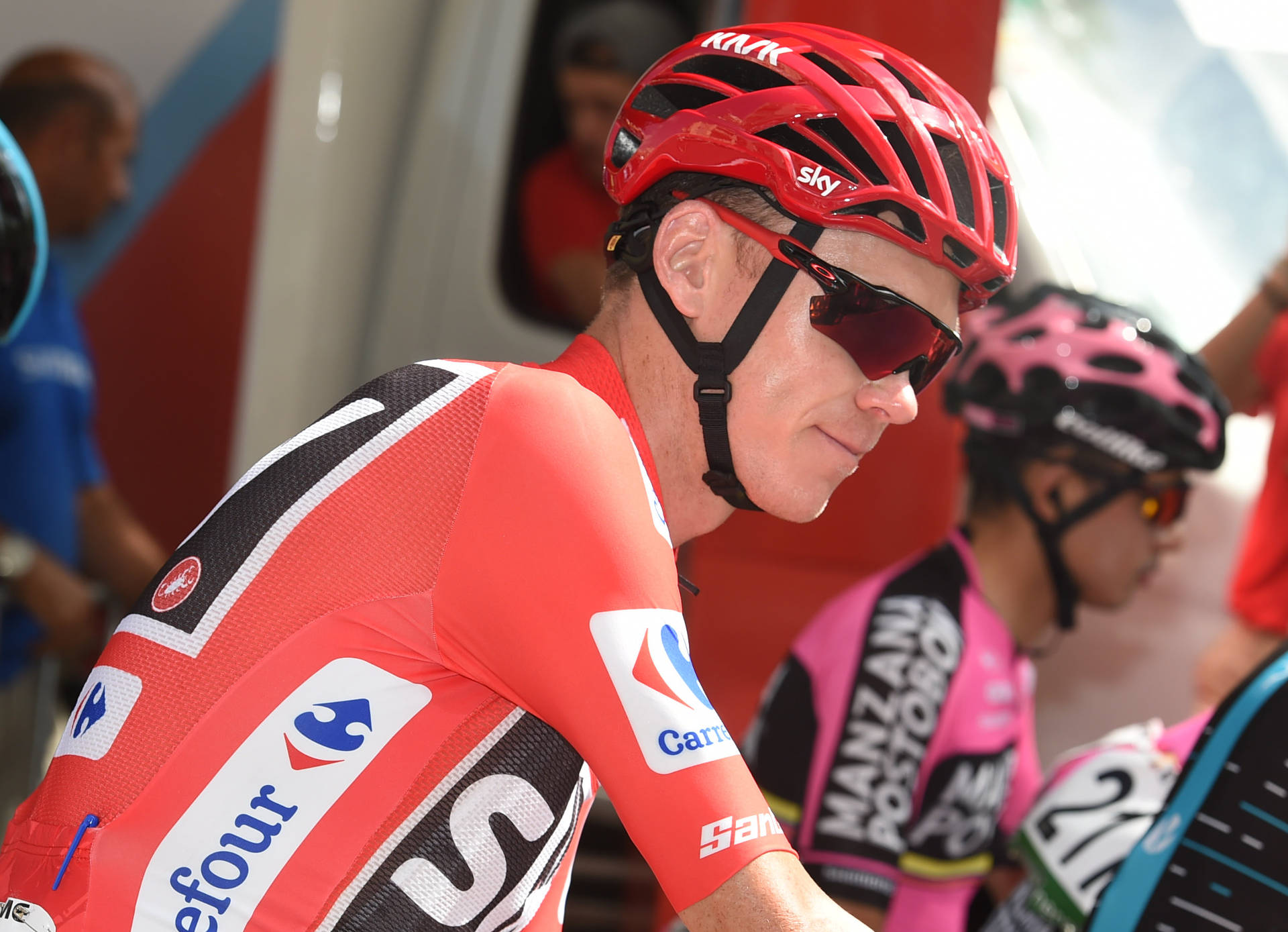 Kann Froome nicht schlüssig erklären, wieso es zu den erhöhten Werten in der Ruinprobe gekommen ist, drohen ihm eine Sperre und womöglich die Aberkennung seines Sieges bei der Vuelta 2017. Foto: Sirotti