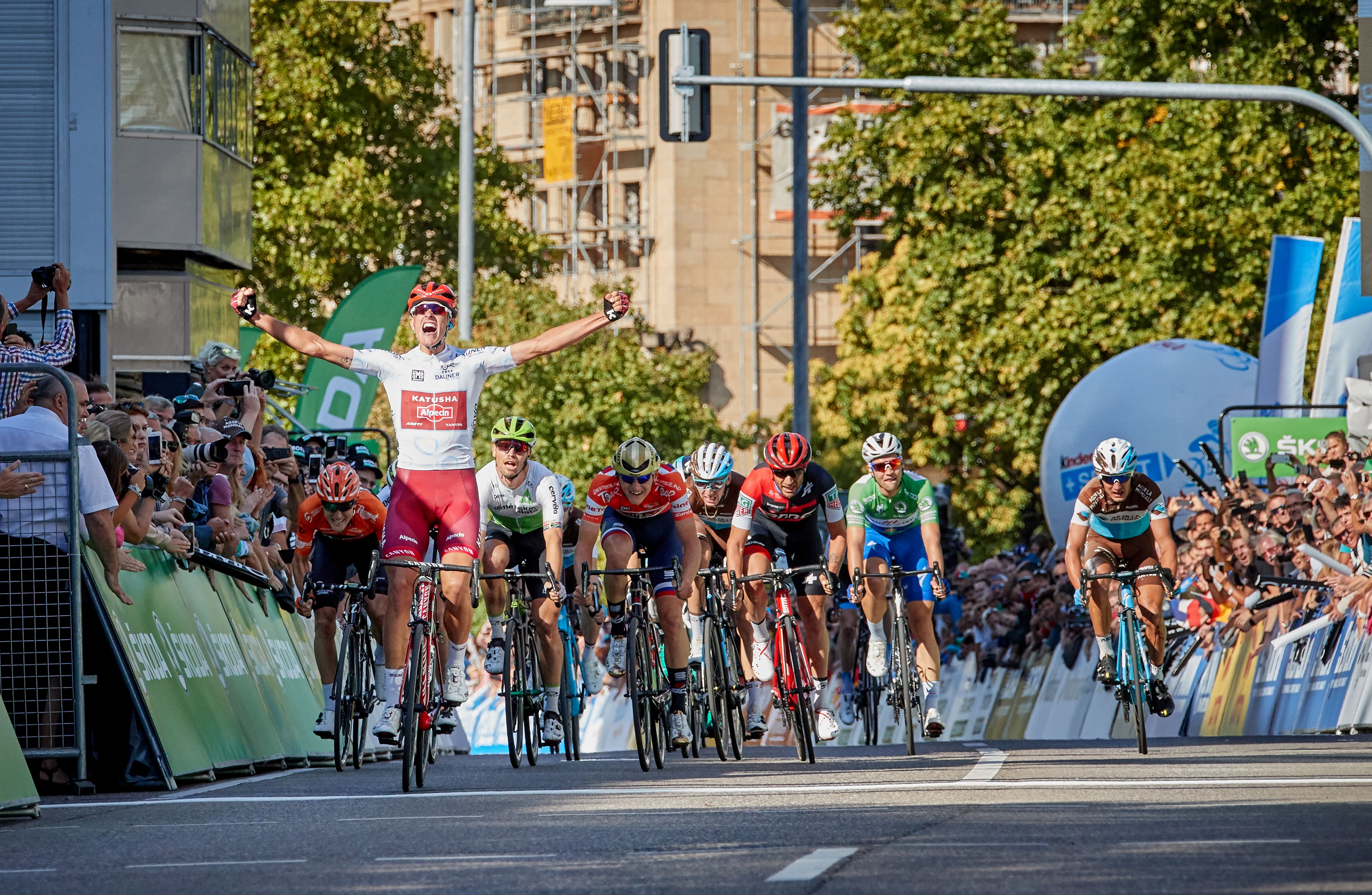 Nils Politt (Katusha-Alpecin) gewinnt die 4. Etappe der Deutschland Tour 2018. Für den Deutschen ist der Tagessieg der letzten Etappe in Stuttgart sein erster Sieg als Profi. (Foto: ©Isaak Papadopulous)