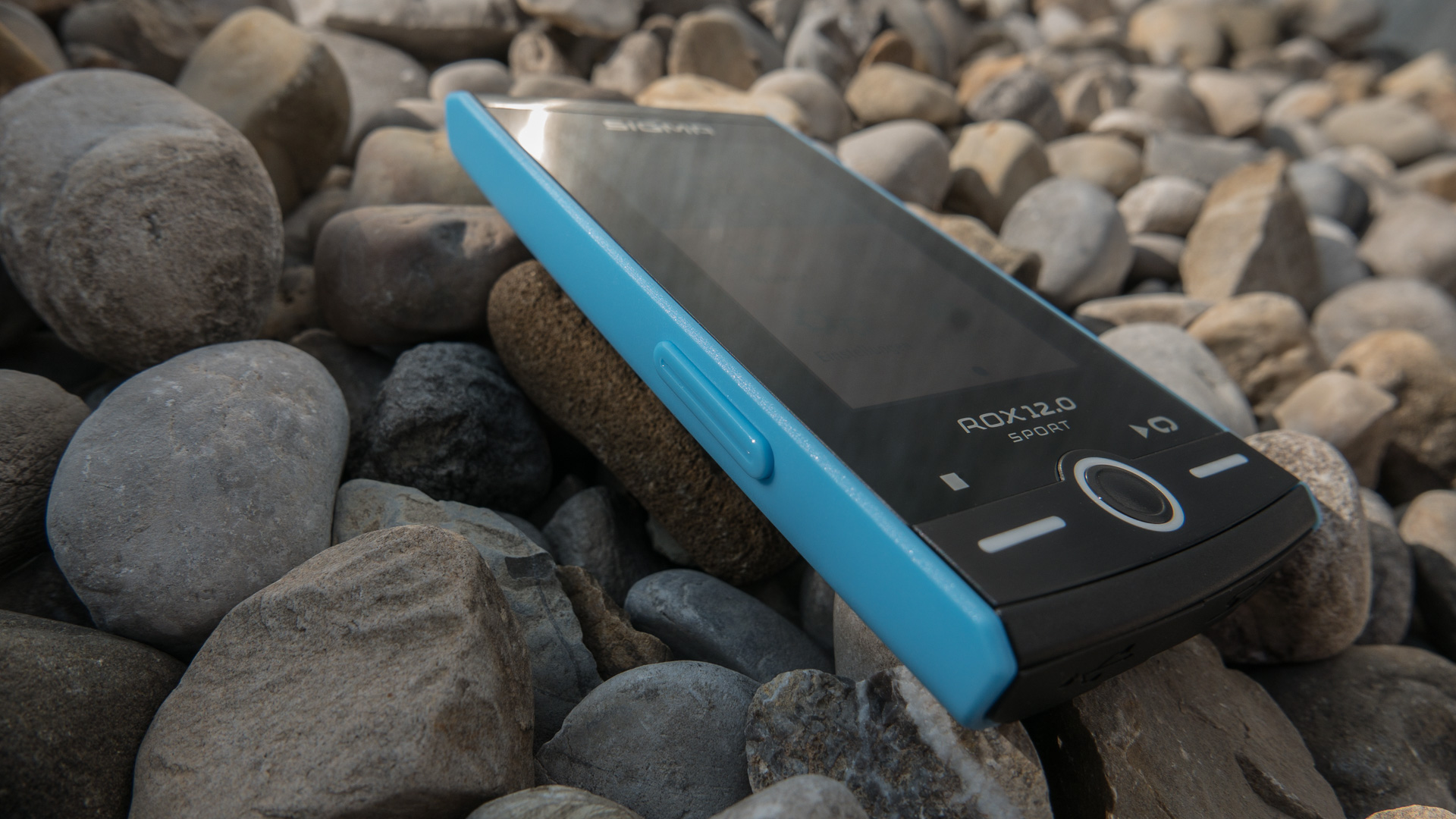 Mit insgesamt drei verschiedenen Farben (hier Sky Blue) lässt sich das Äußere des Geräts an die persönlichen Vorlieben anpassen. Foto: Arian Schlichenmayer