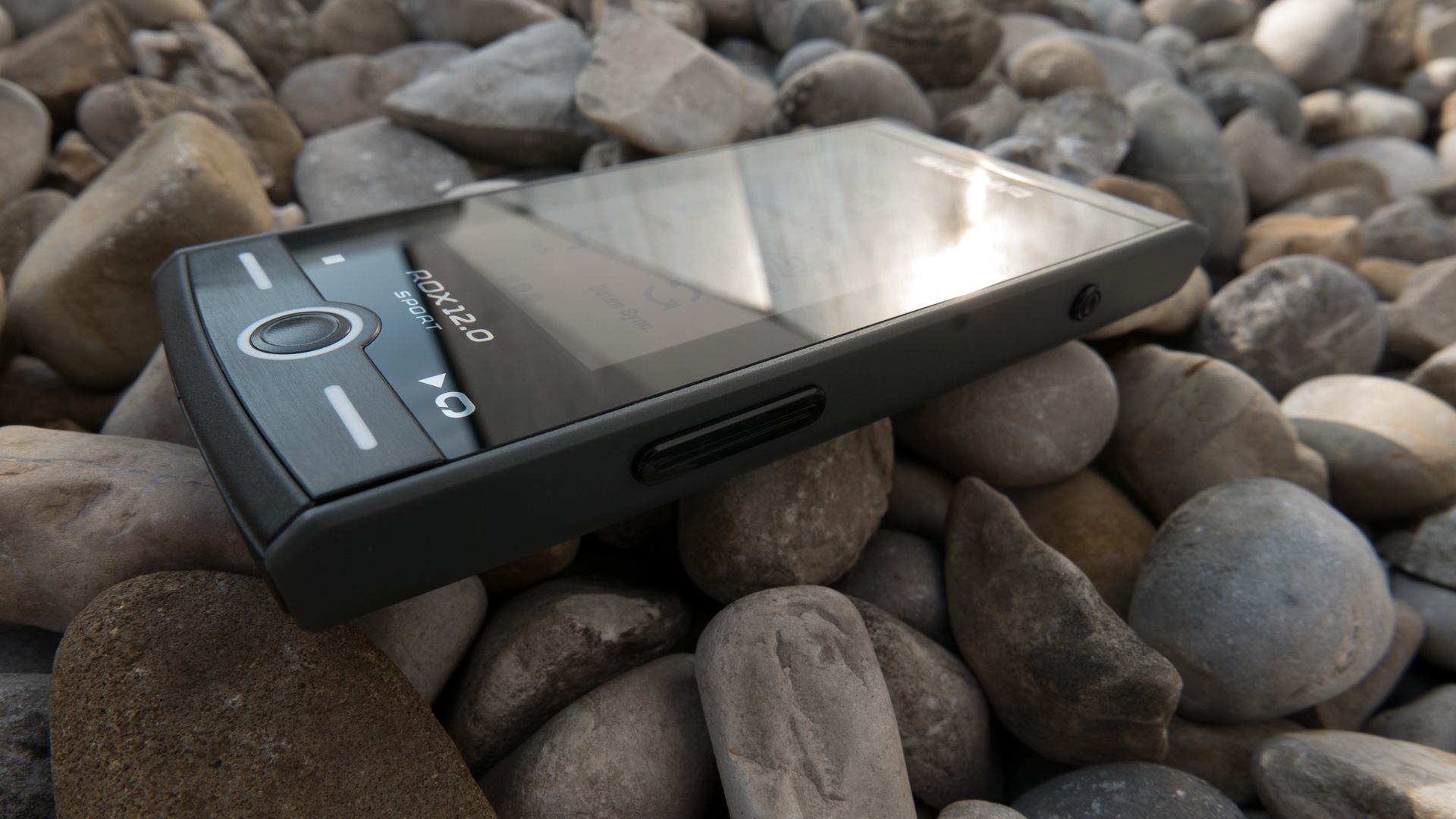 Standardmäßig wird der Sigma Rox 12.0 Sport in einem gediegenen Anthrazit geliefert. Foto: Arian Schlichenmayer