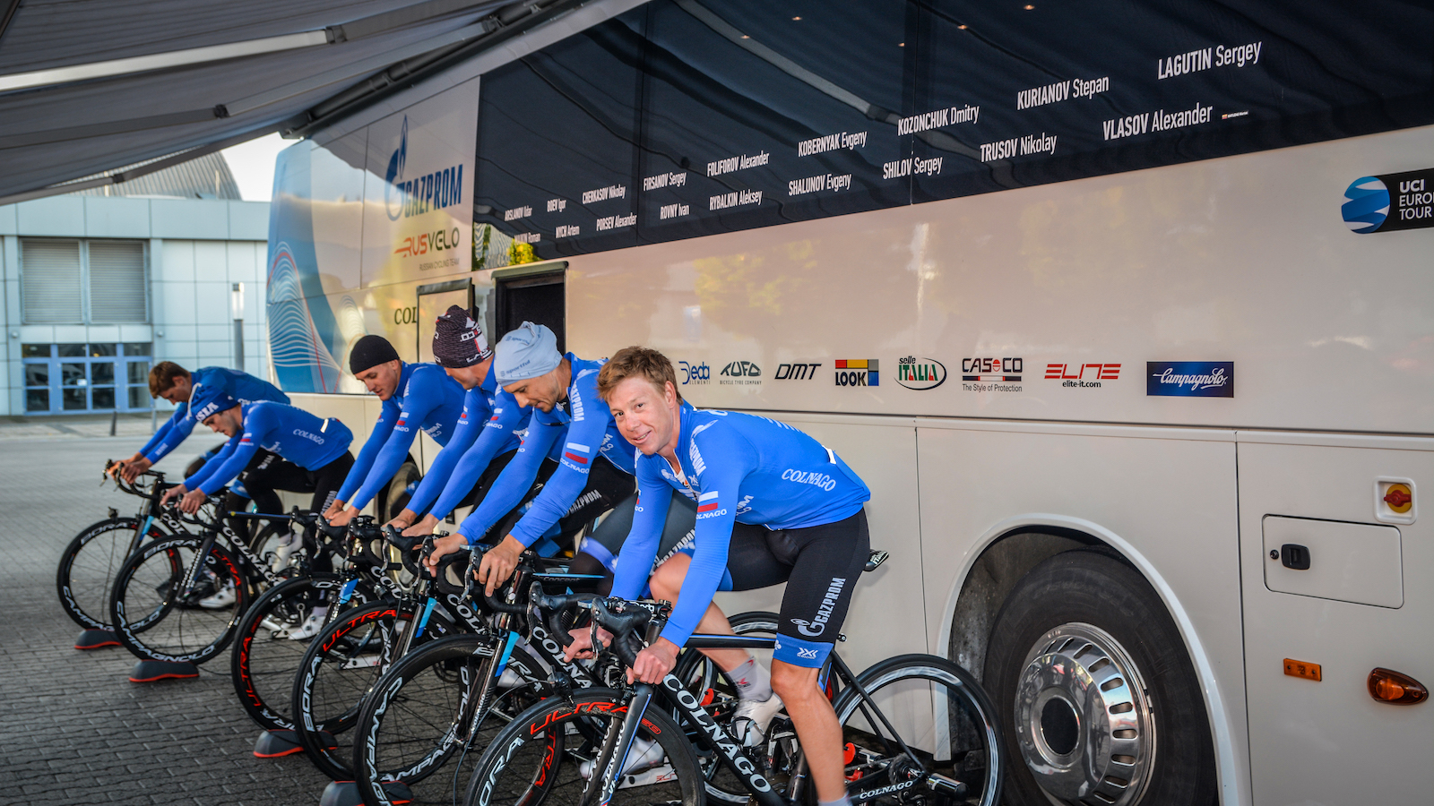 Warm-up am Vortag (Bild: Gazprom-RusVelo)