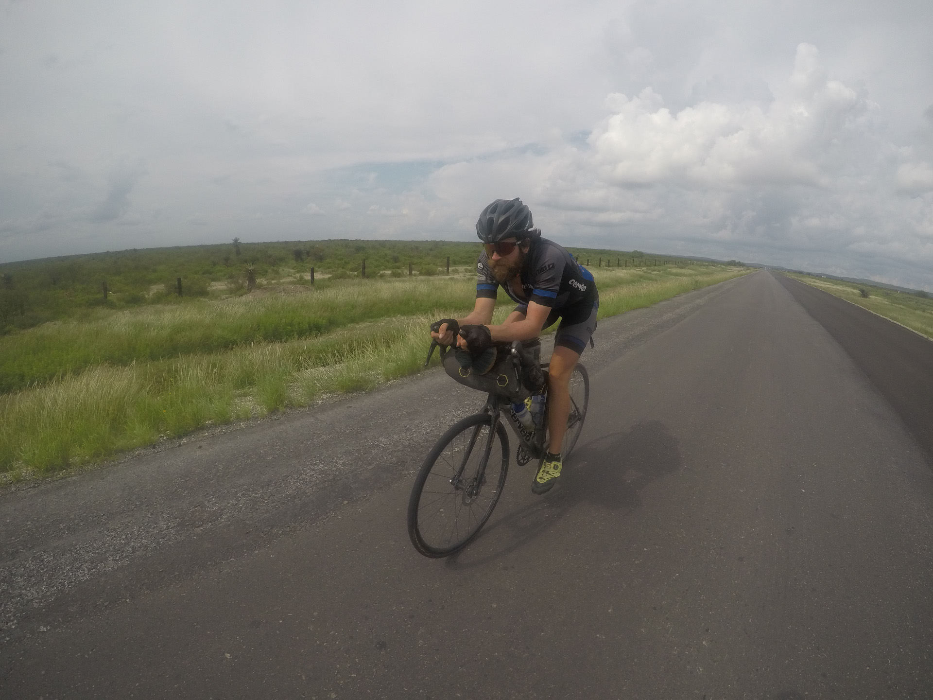 jonas-deichmann-panamericana-solo-mexiko-07