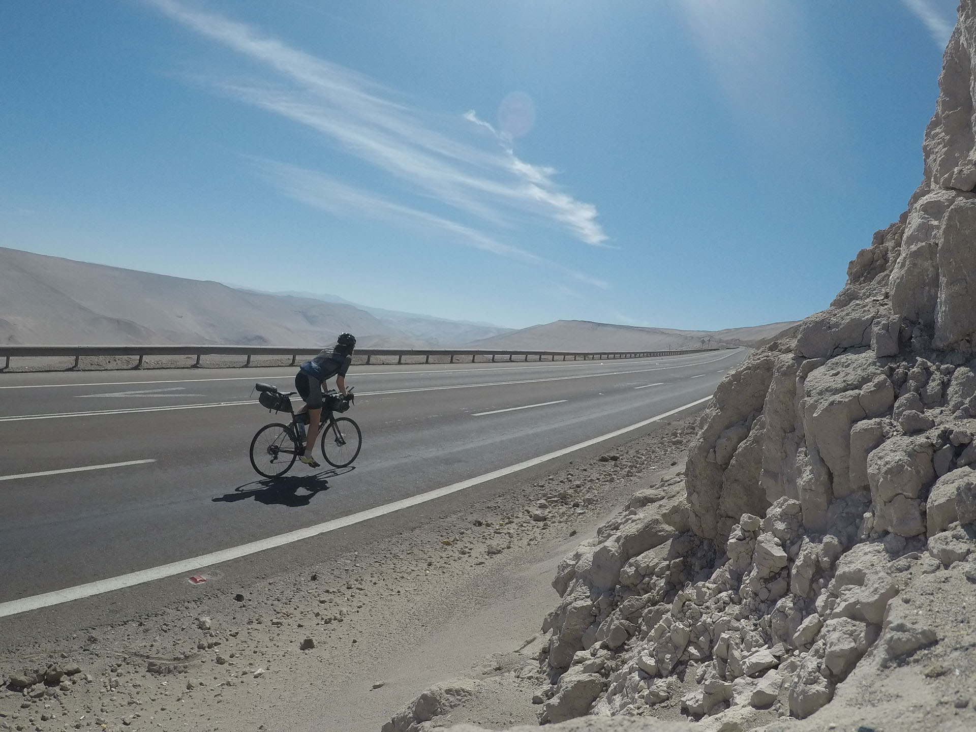 jonas-deichmann-panamericana-solo-chile-03