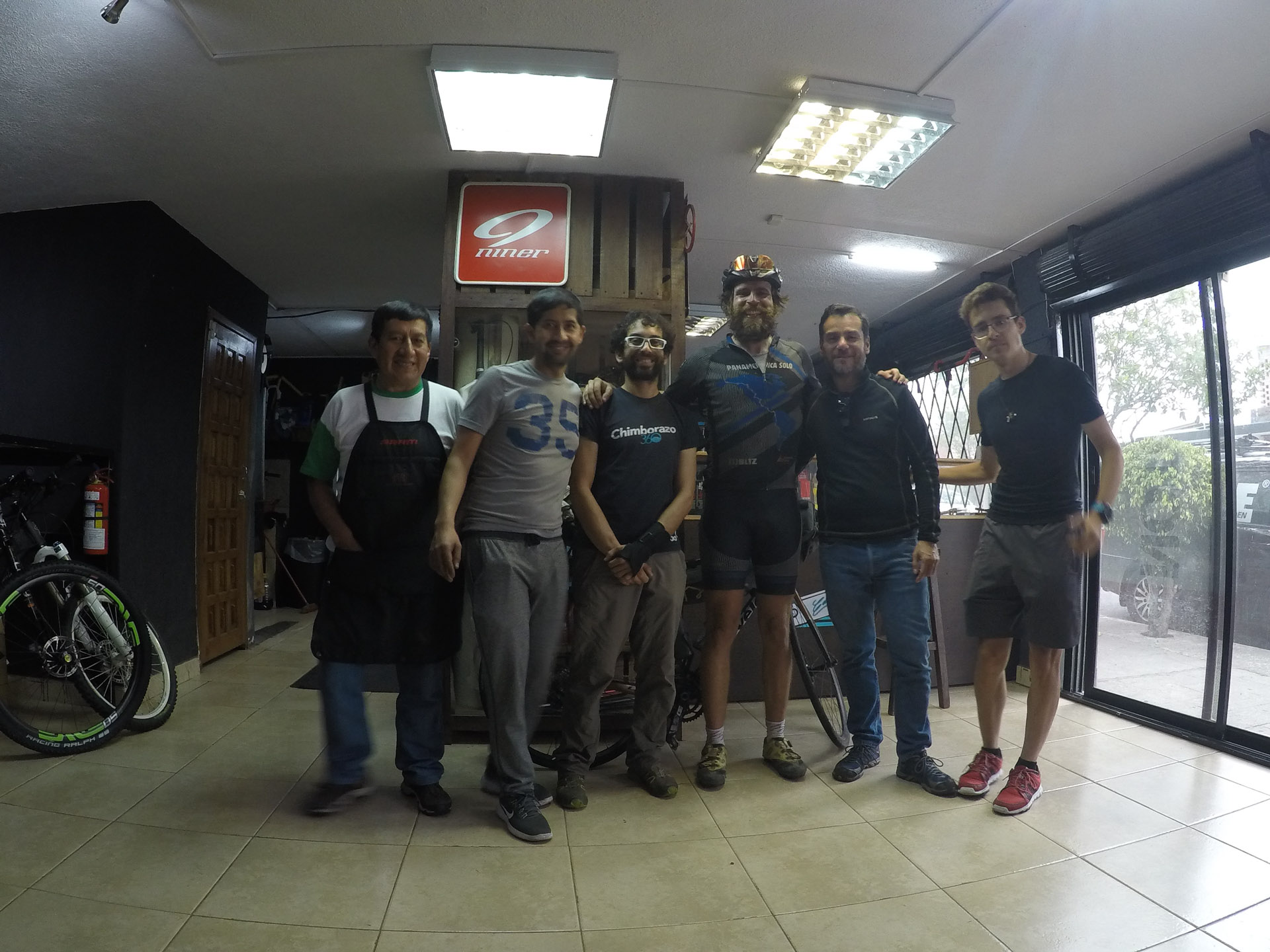 jonas-deichmann-panamericana-solo-ecuador-04