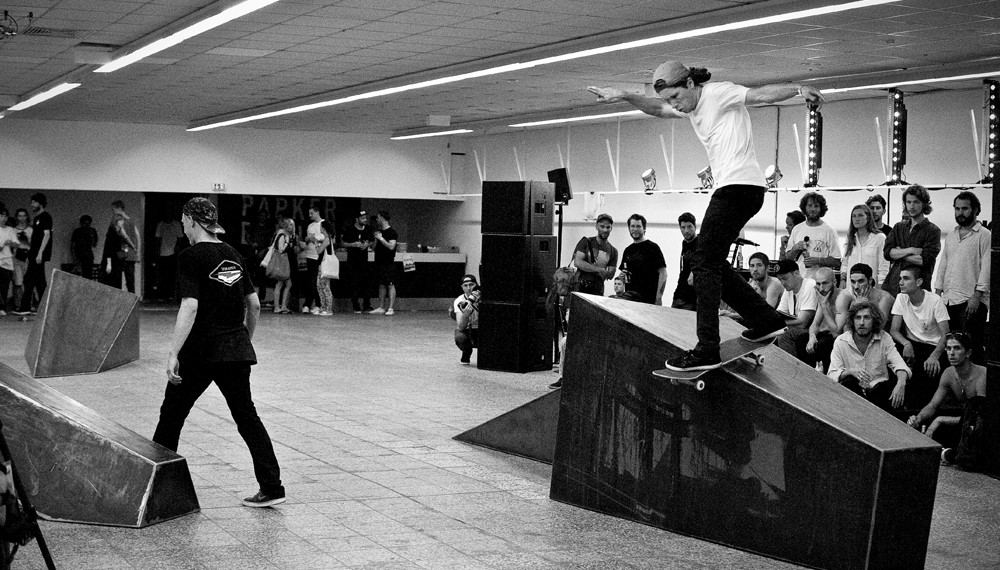Sylvain Tognelli – Ollie over to Backside Lipslide